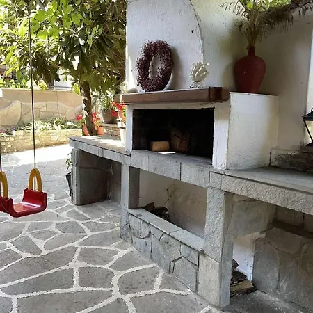 컨트리하우스 Theodoras House *