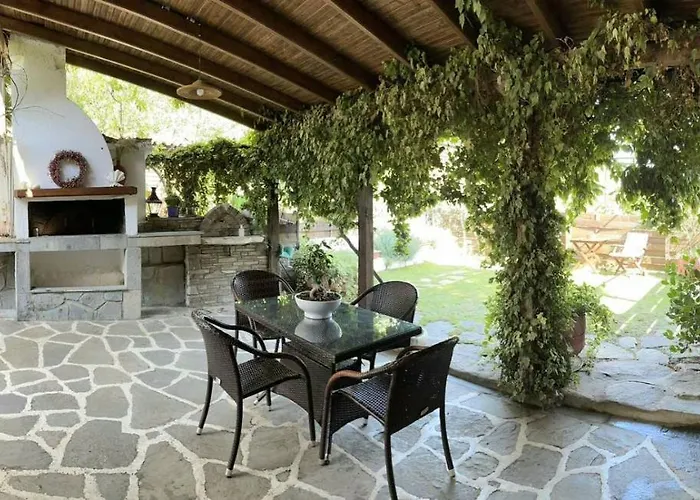 컨트리하우스 Theodoras House Nea Iraklitsa
