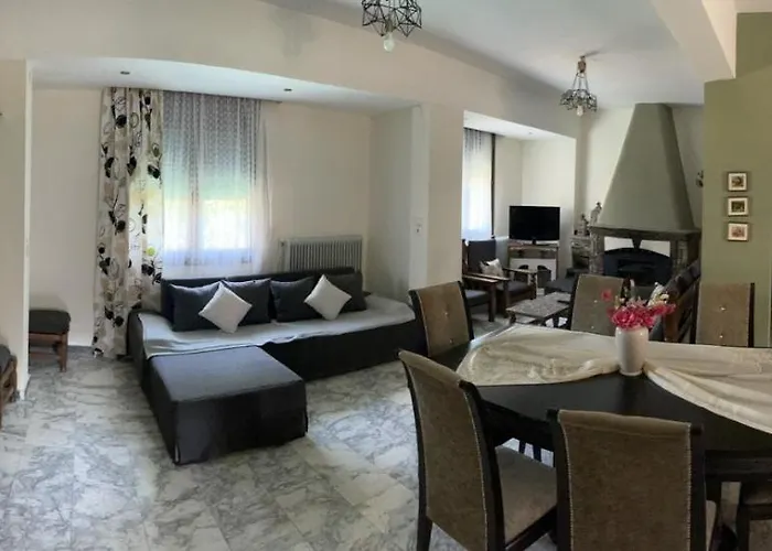 Theodoras House * Nea Iraklitsa